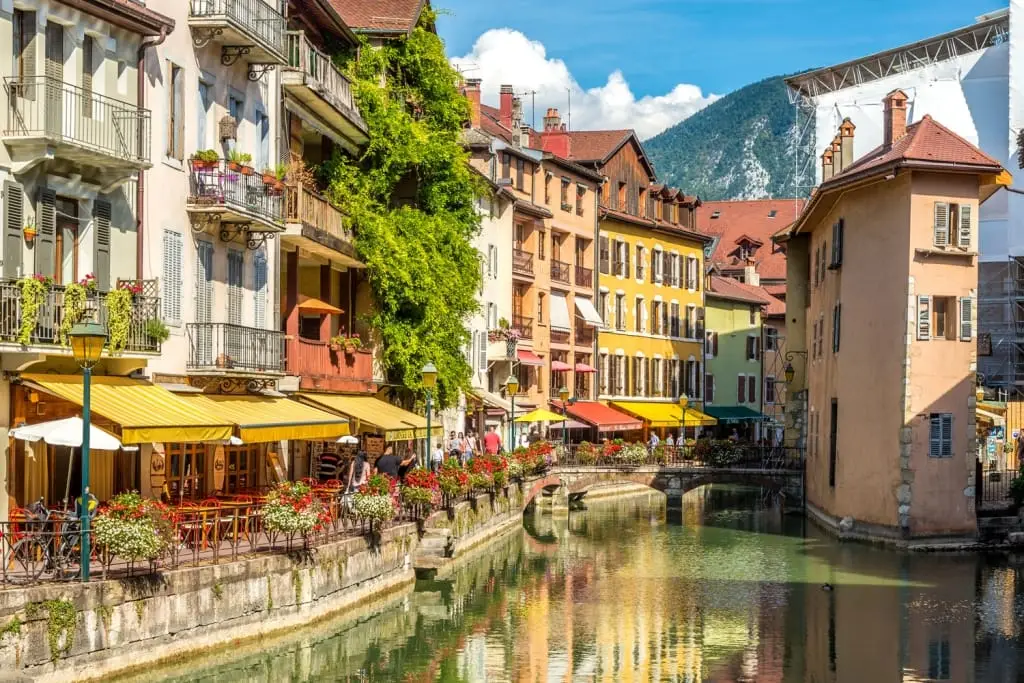 annecy-france-shutterstock_518330266-1024x683