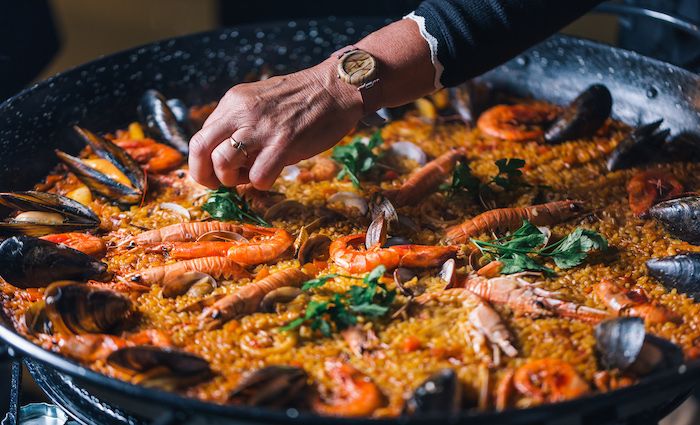 paella-foods-to-try-in-spain-700-x-425
