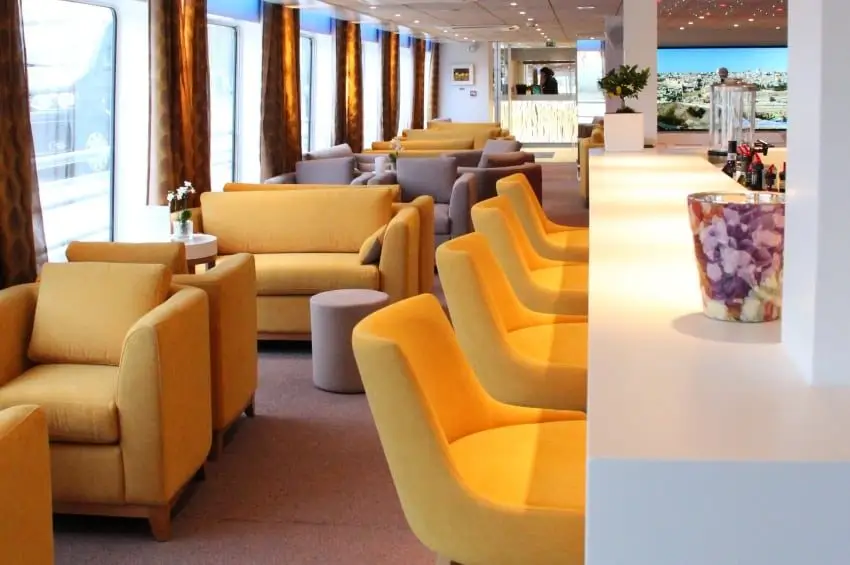 salon-bar04-ms-camargue-rhone-croisieurope-croisieurope