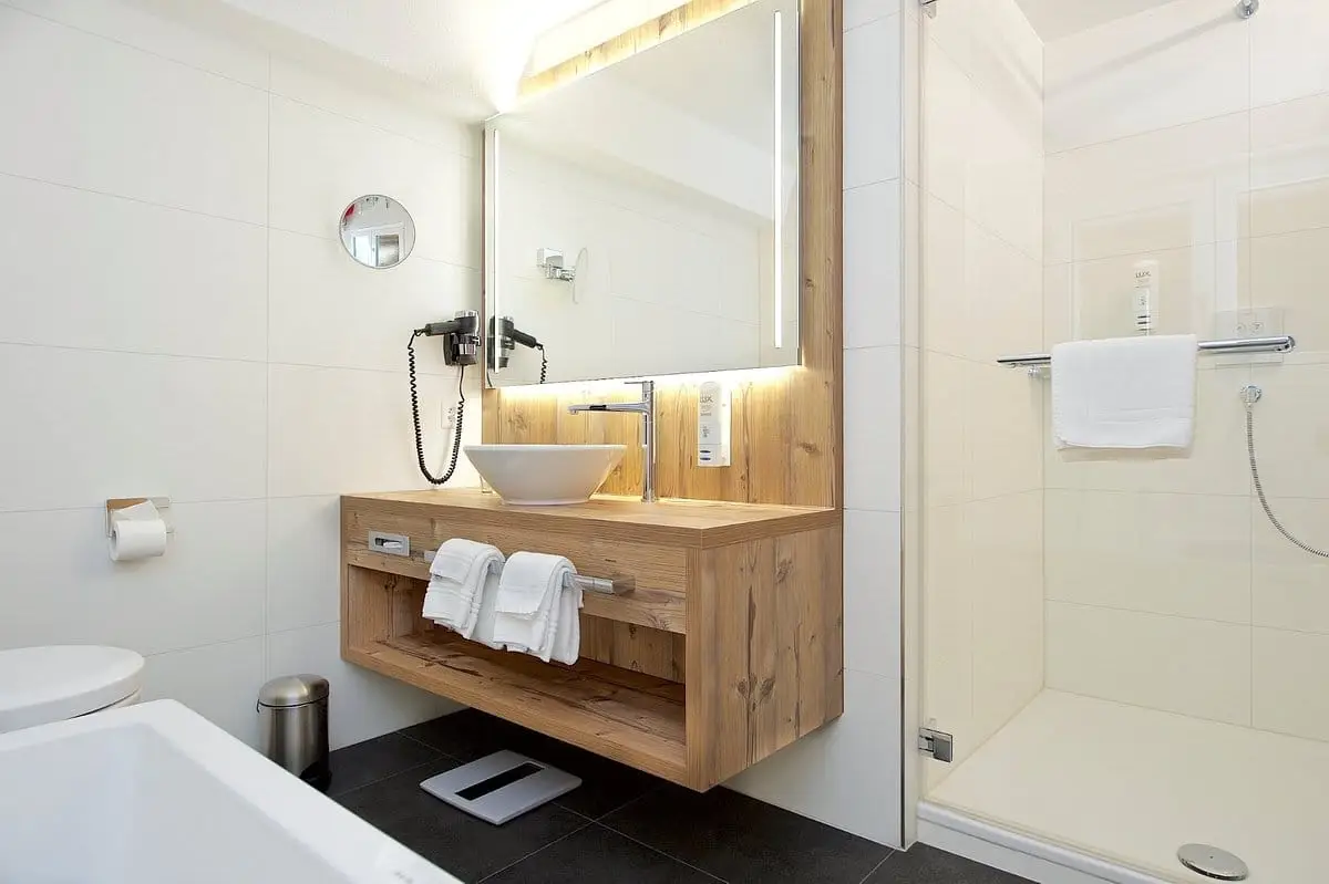 deluxe-mit-balkon