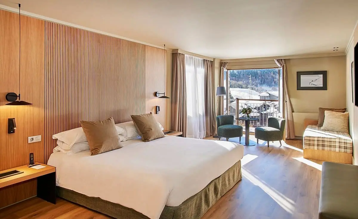 hotel-canaro