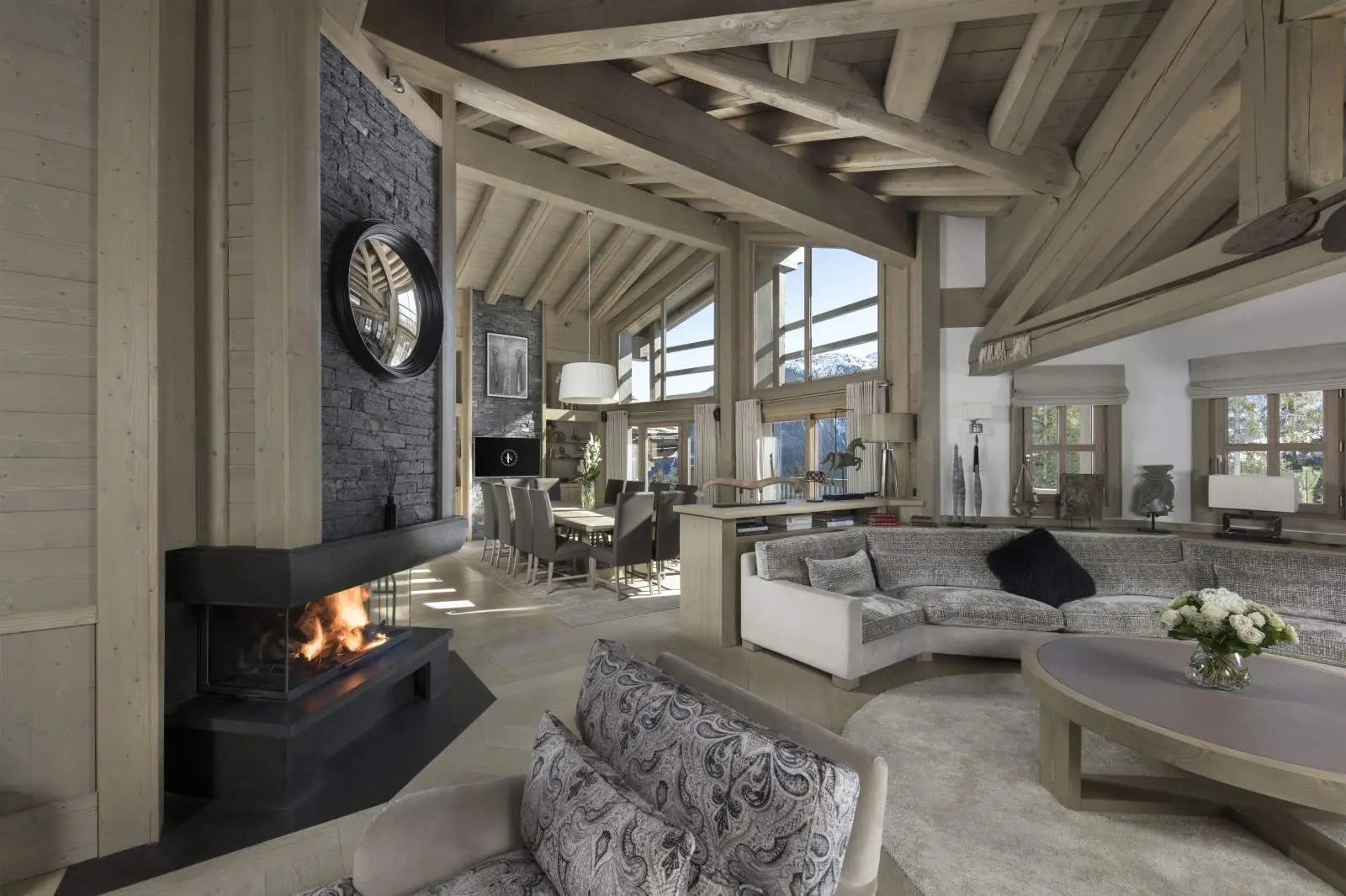 suite-chalet-hidden-peak-salon-03