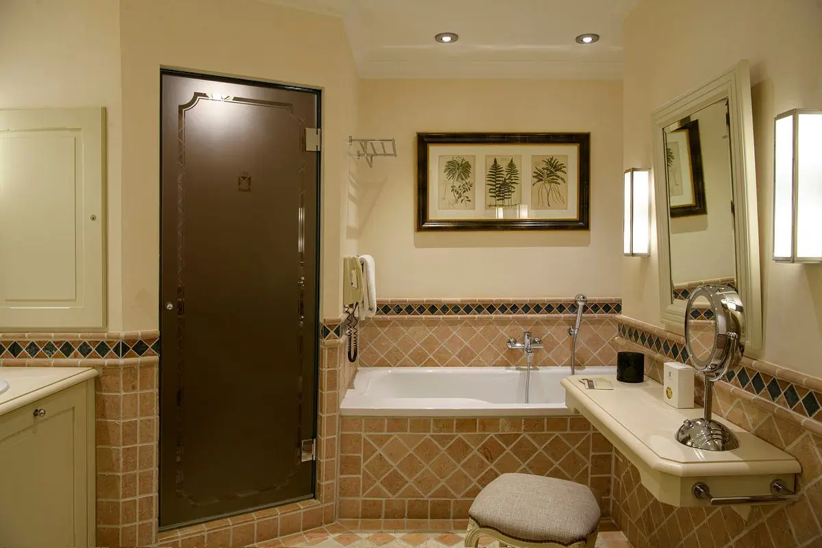 corner-suite-mountain (3)