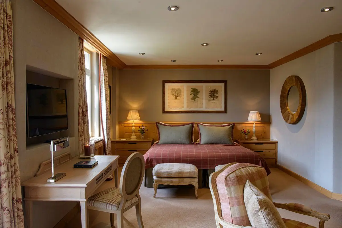 deluxe-junior-suite-mountain (1)