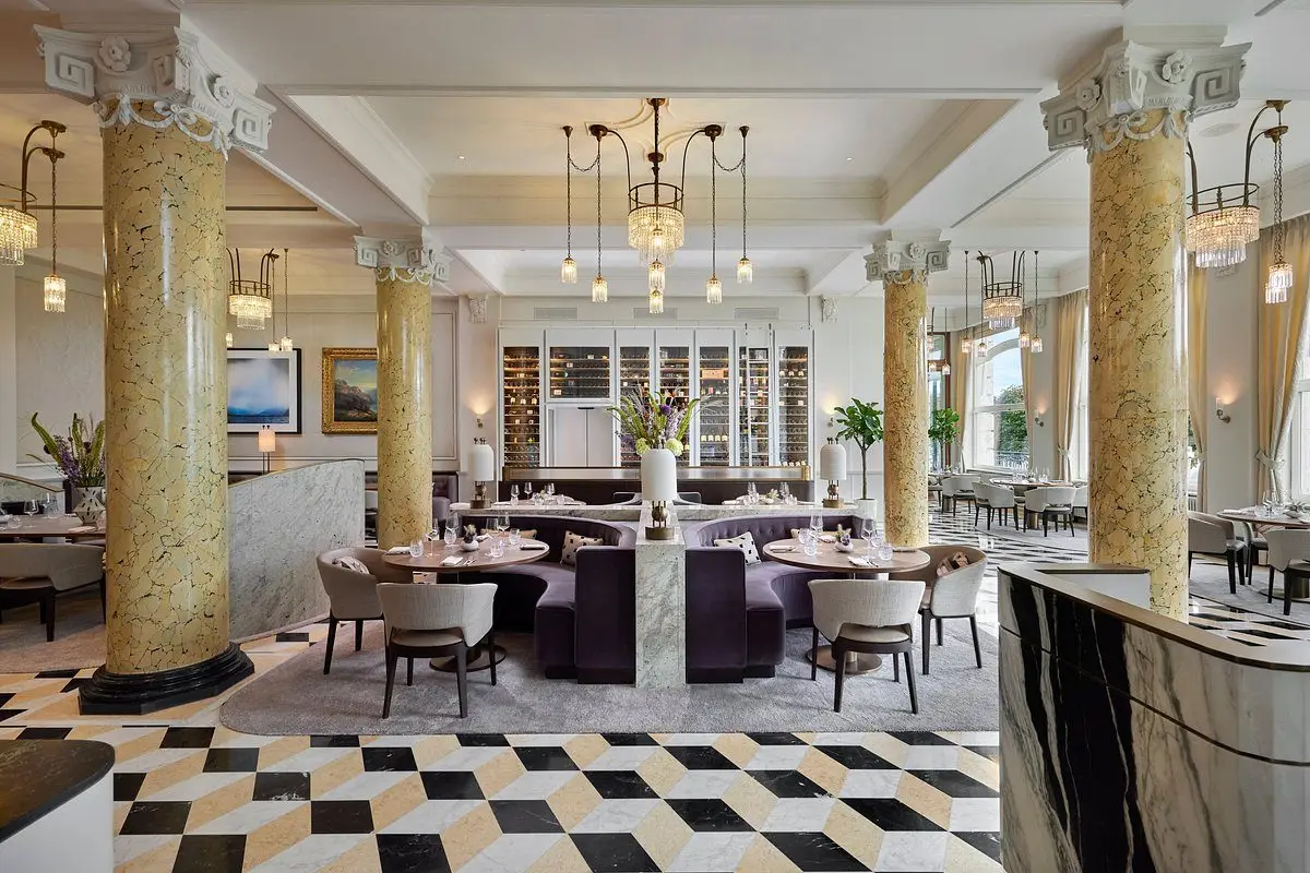 fine-dining-restaurant