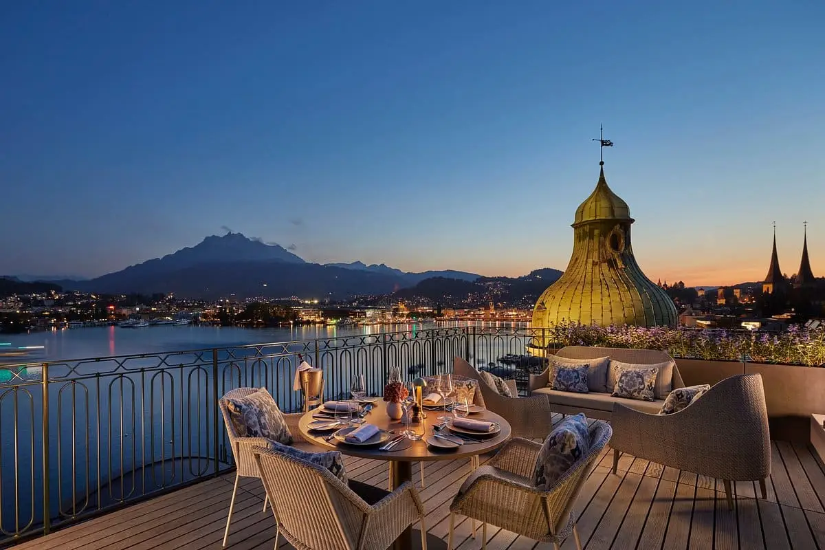 panoramic-rooftop-terrace (2)