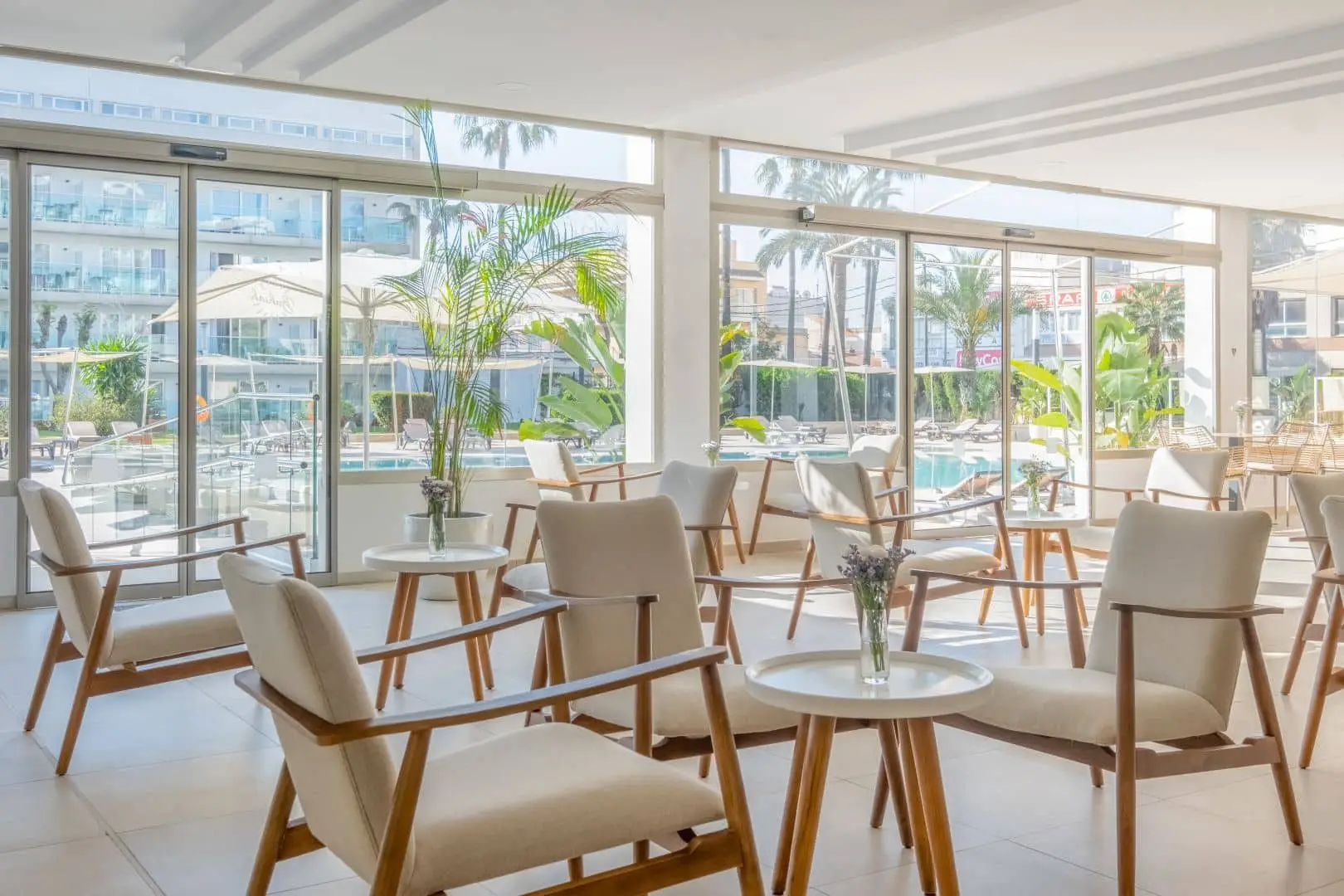 Hotel-Helios-Mallorca-CAFETERIA-BAHIAH21-HDR