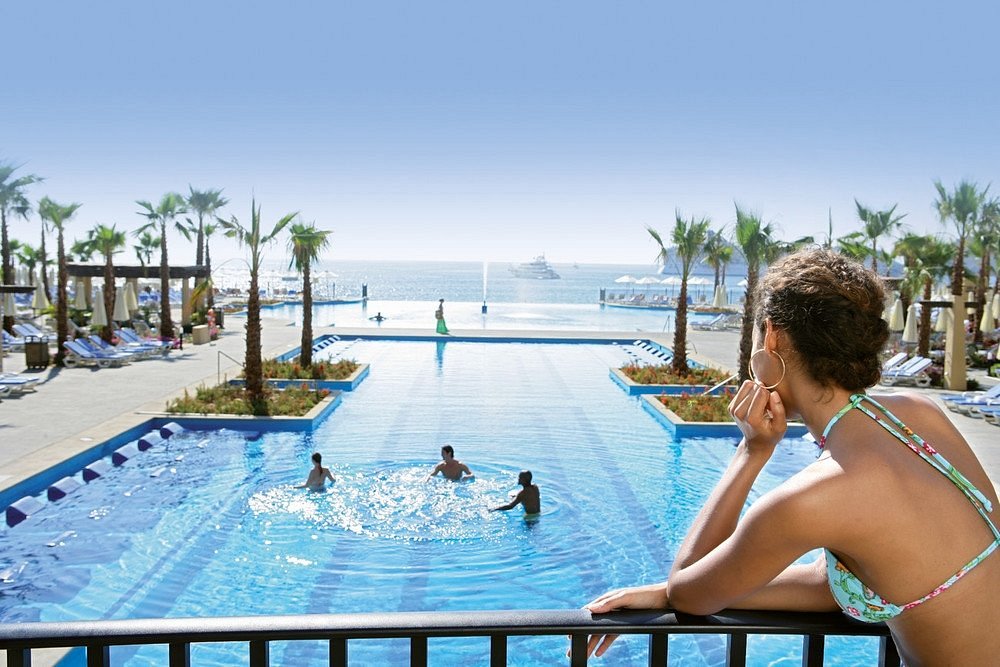Riu 7