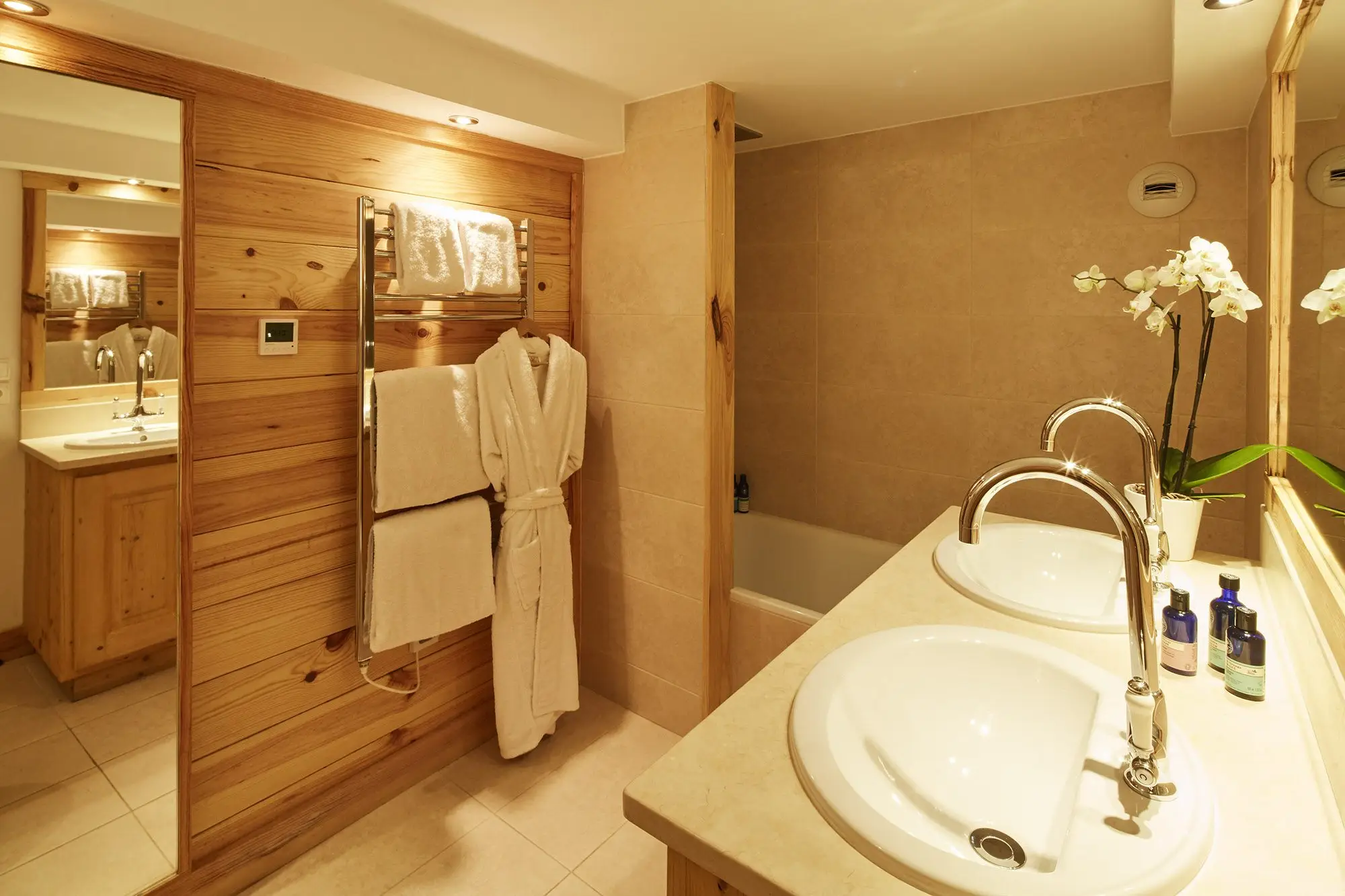 Bathroom_1