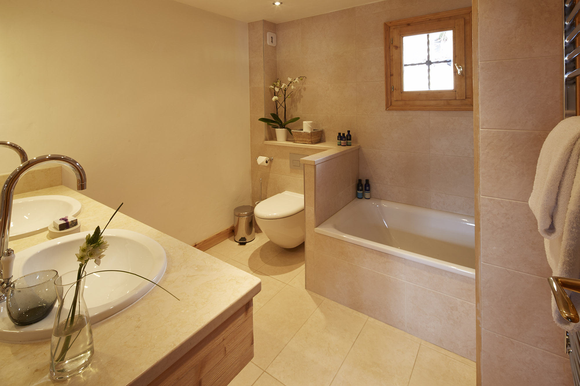 Bathroom_2