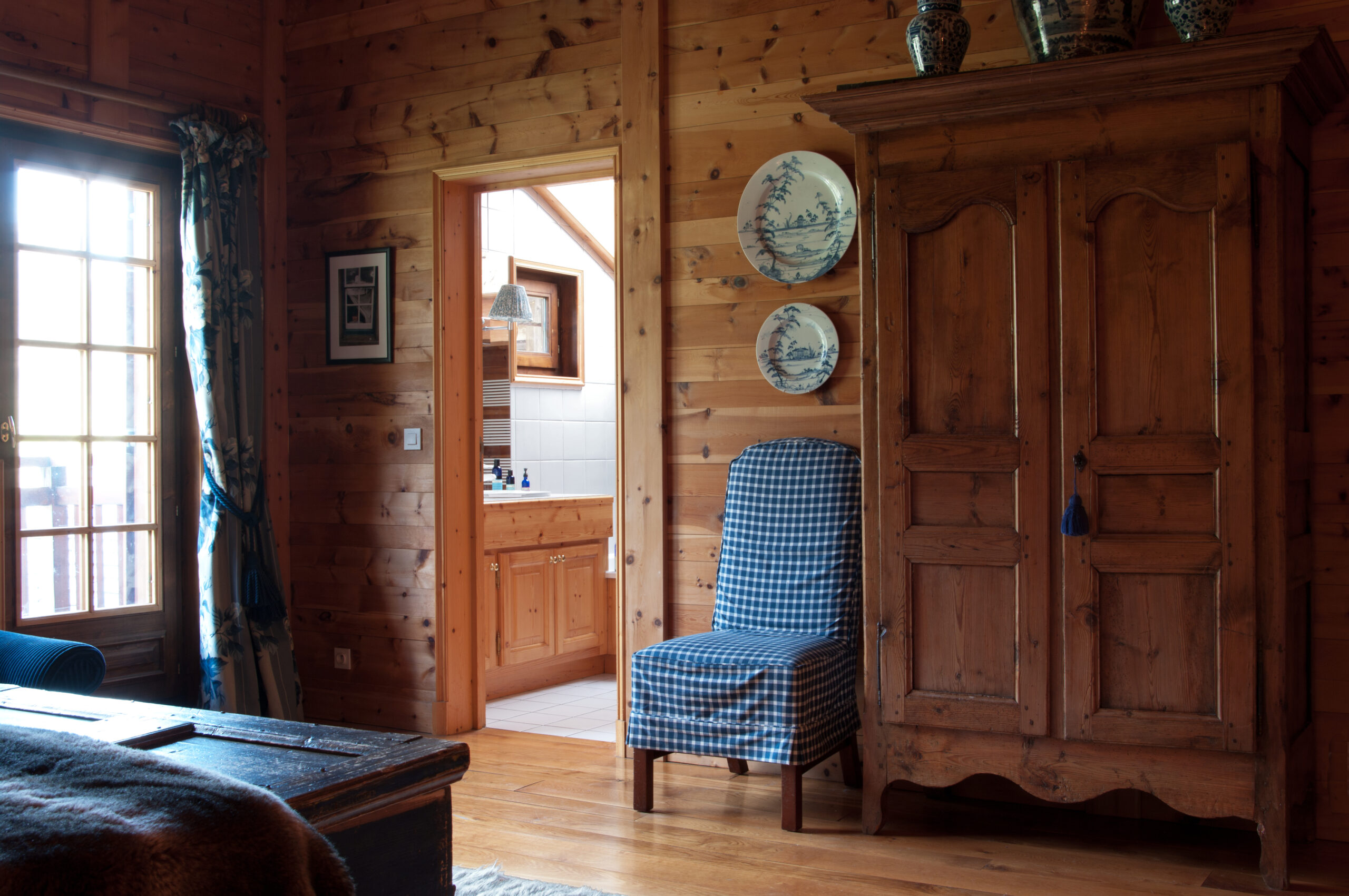 Bedroom 4 a.jpg