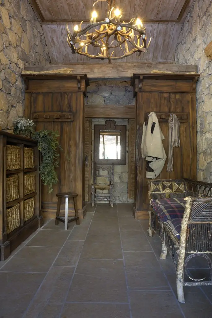 entrance 3