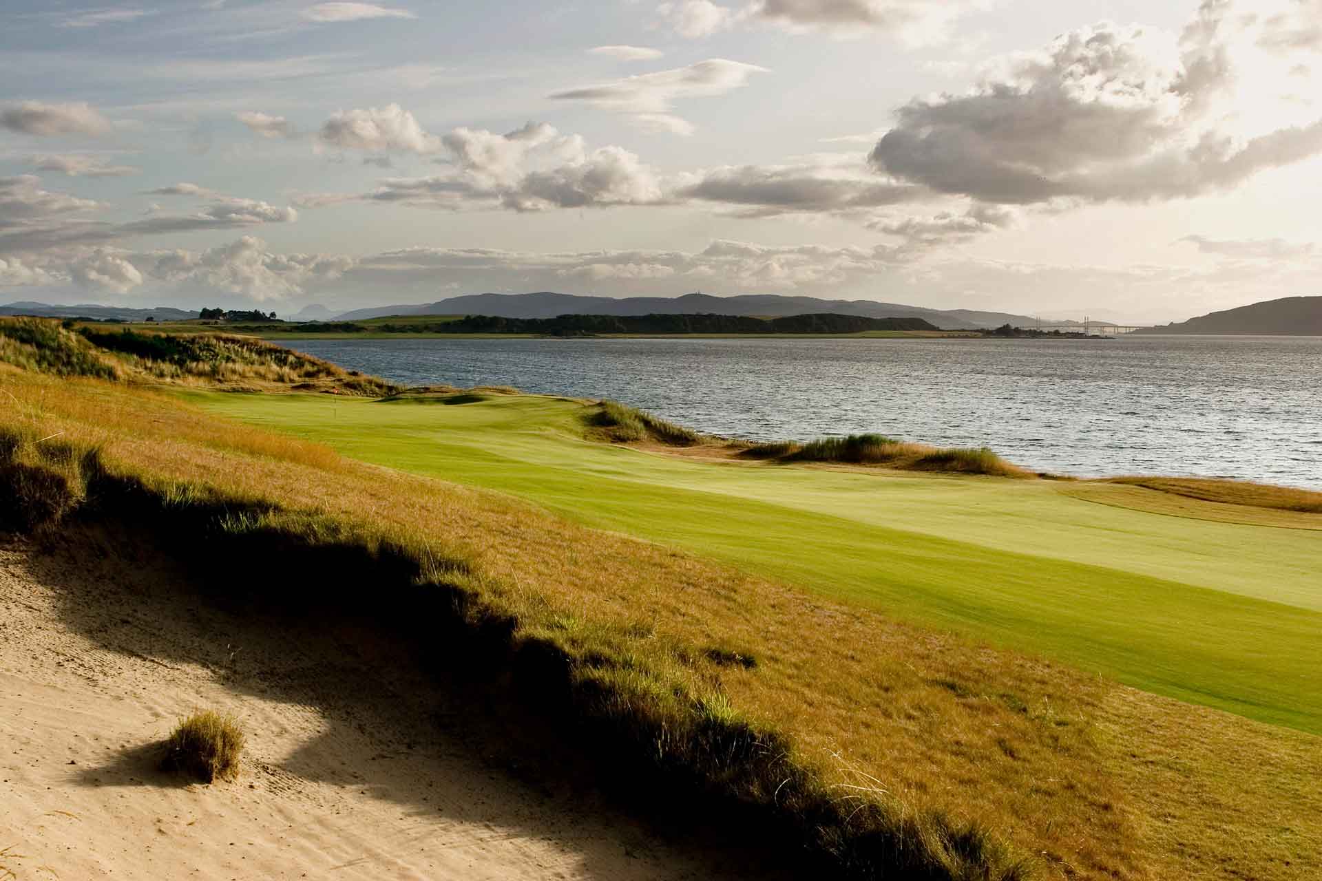 castle-stuart-header2nd-Hole