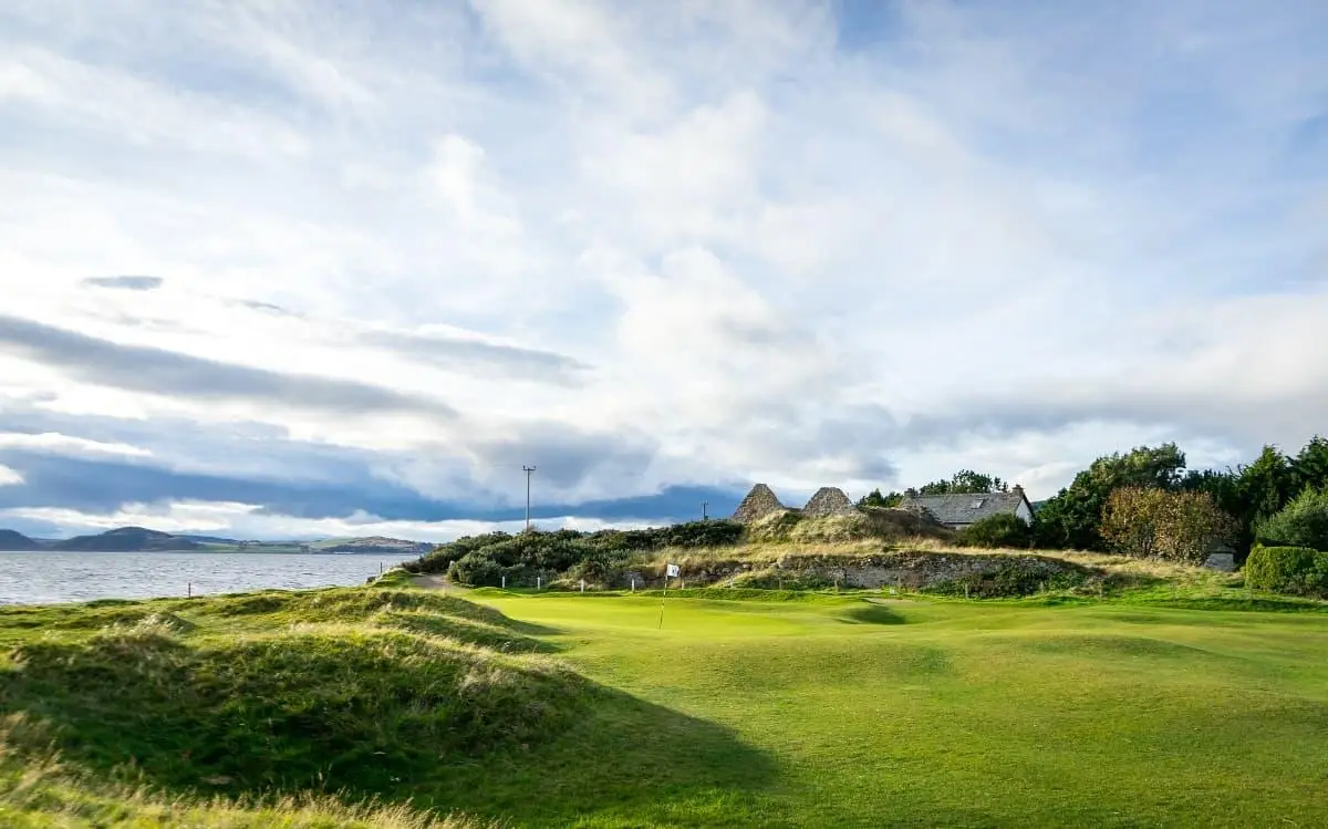 view-fortrose--rosemarkie-golf-clubs-scenic-golf-course-within-stunning-scotland