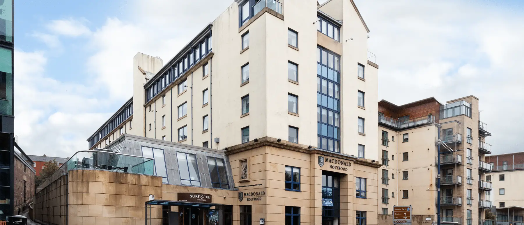 edinburgh-marriott-hotel-holyrood-hero