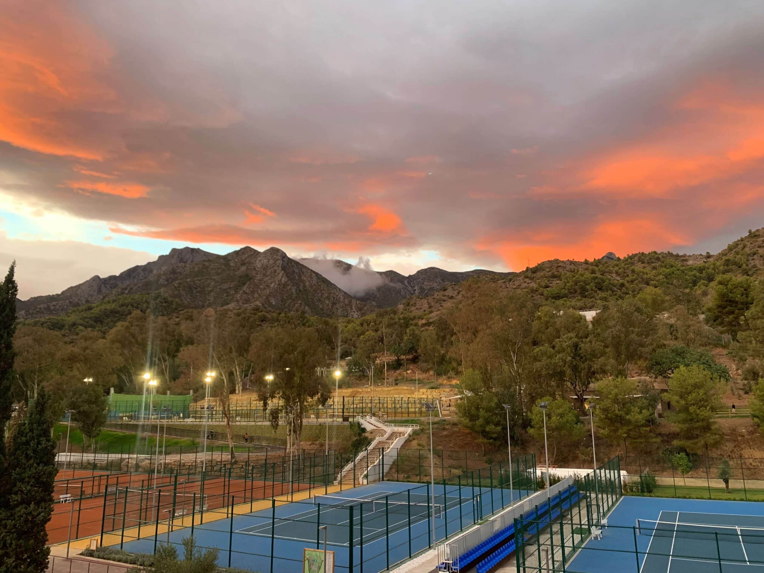 Club-Med-Padel-Tennis-Magna-Marbella-scaled