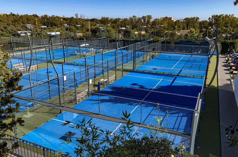 Marbella-Sports-Padel-Club-centre-courts2
