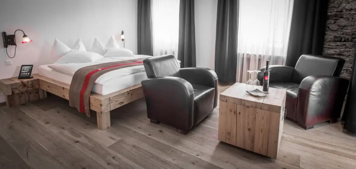the-dom-hotel-s1180x560 (1)