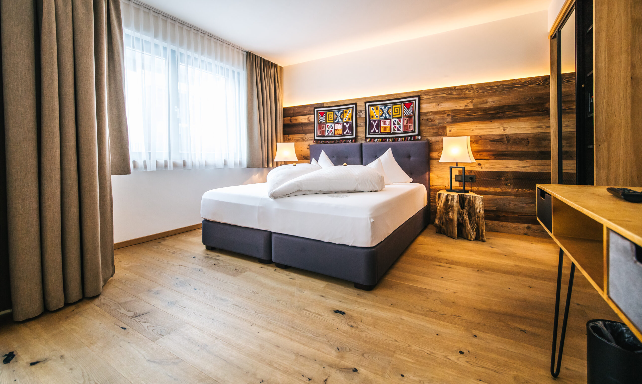 Deluxe Room 1